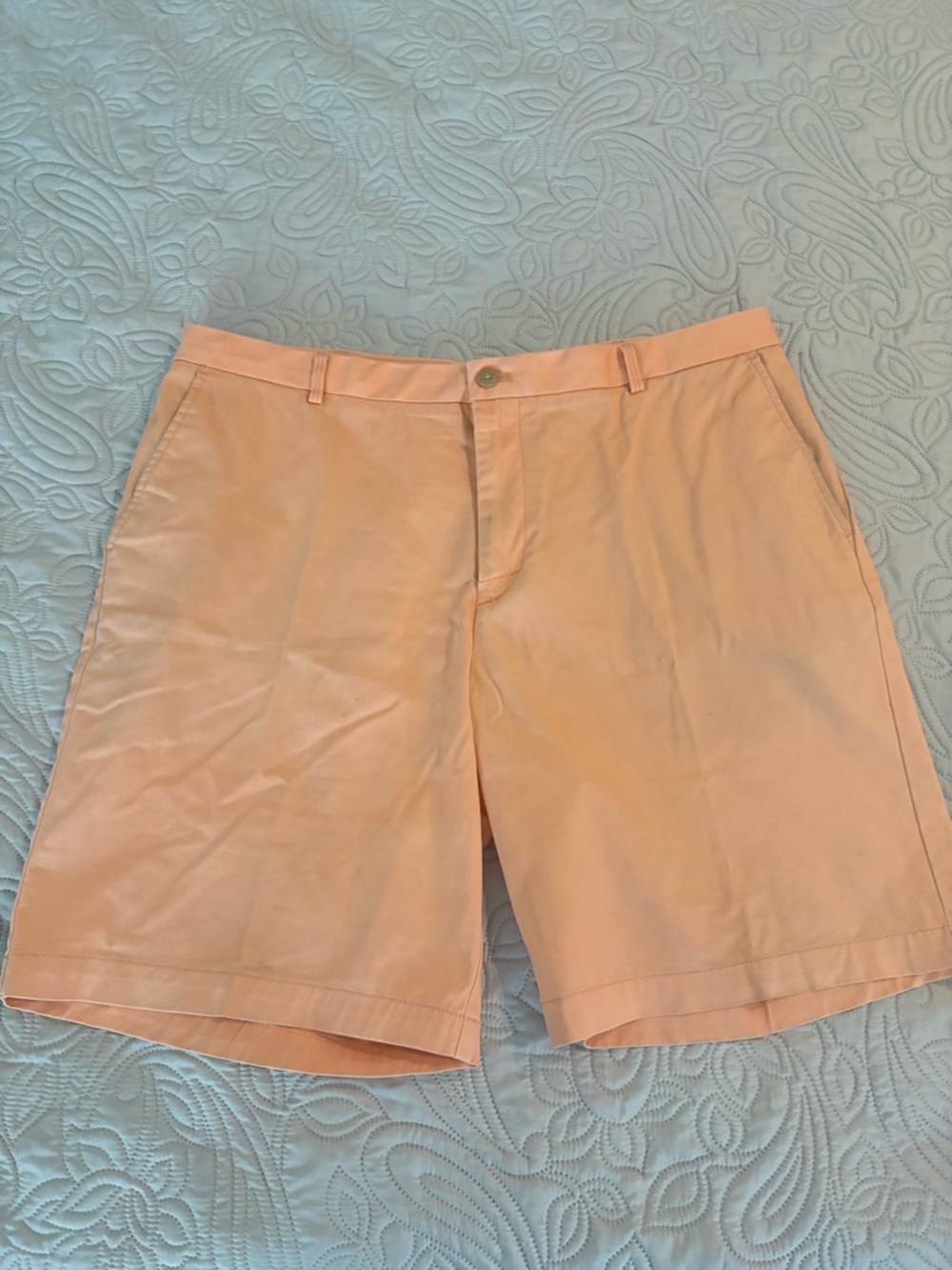 IZOD Saltwater Shorts